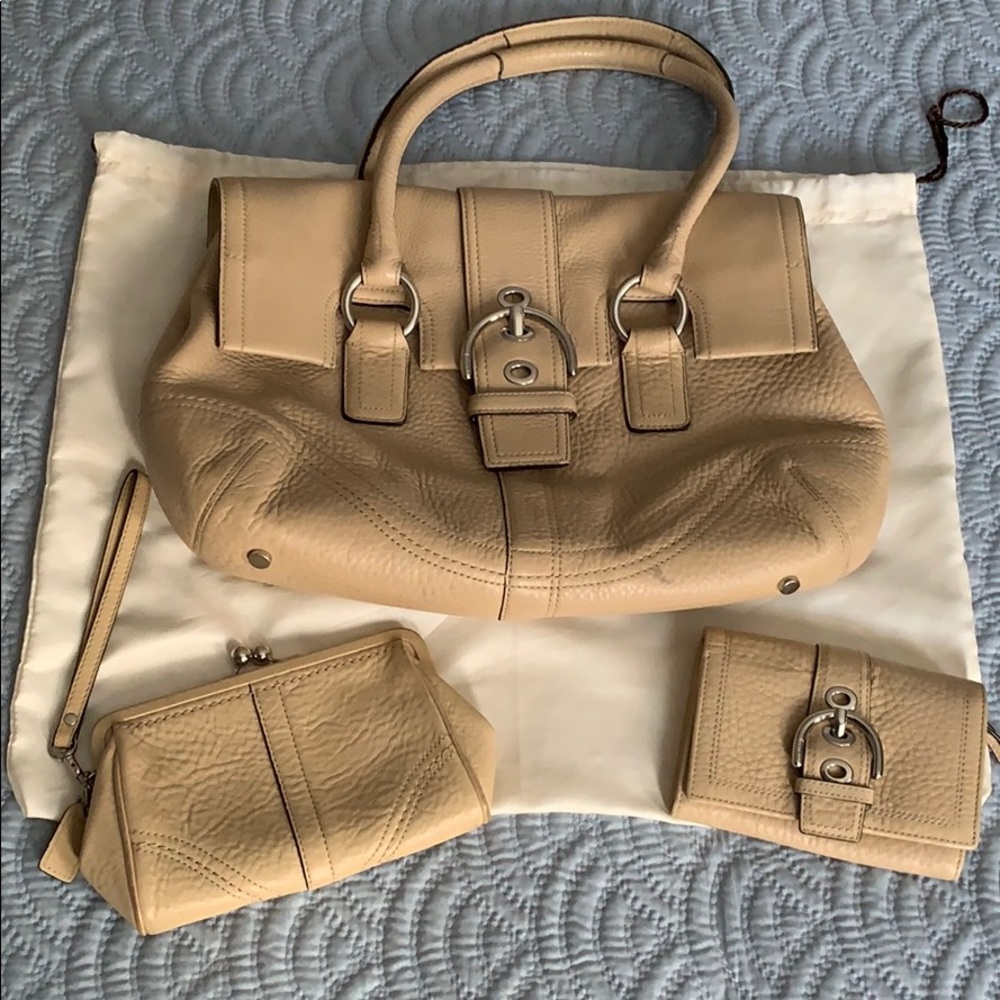 Coach Leather Set